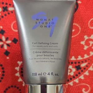 MONAT Studio One Curl Defining Cream - Silver (118 ml)